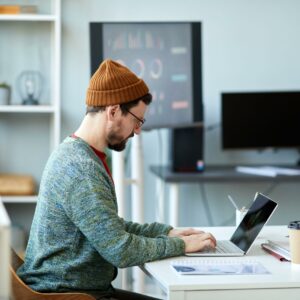 Operaciones de grabación y tratamiento de datos y documentos para desempleados/as en Valladolid